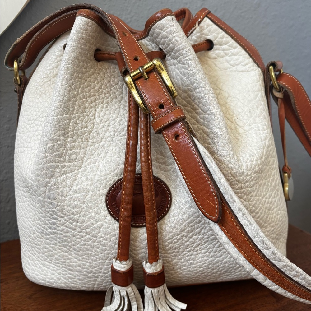 Dooney & Bourke White and Brown Shoulder Bag